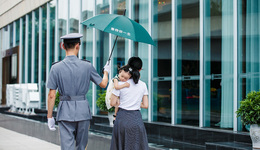 龙湖智慧服务打造高端品质生活，让幸福生活触手可得