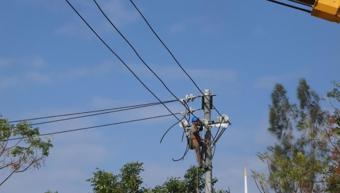 海南2021年全社会用电量首次突破400亿千瓦时