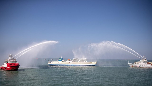 “中国洋浦港”船籍港登记船舶总吨位增至550万，跃居全国前三