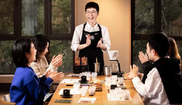 星巴克中國官宣牽手美團，外賣平臺上還有了“新物種”