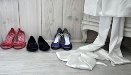 賈乃亮阻止不了女鞋第一股隕落