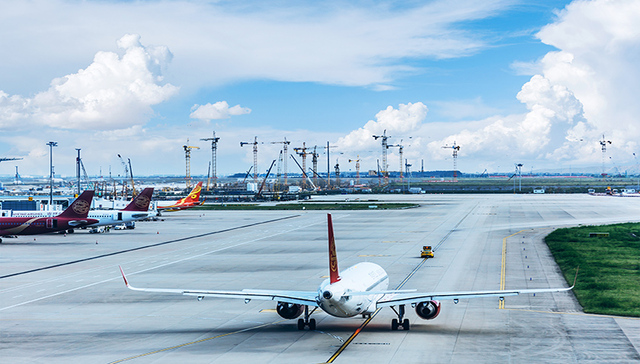 海口美兰机场西垂滑启用