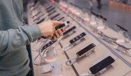 三星“大罷工”，命運(yùn)的天平再次向國(guó)產(chǎn)手機(jī)傾斜？