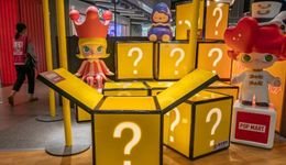 泡泡瑪特正“熄火”，盲盒經(jīng)濟正下落