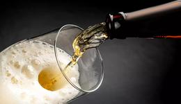 蜜雪冰城否認(rèn)涉足精釀，但更大的看點(diǎn)是什么？