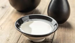 金种子酒傍上“金主”，明牌背后也许是一场更深的局