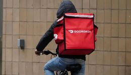 Doordash：亮眼财报背后的尴尬处境