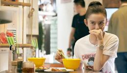 看破网红探店的广告套路，年轻人把真相留在点评里