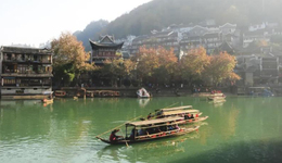 風口浪尖上的特色小鎮(zhèn)，漫漫成長路還需多久？