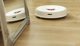 雷軍攜高管拋售50億，石頭科技的未來談不上樂觀？