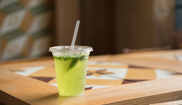 300米擠了10家店，騰訊也入局，檸檬茶今年會(huì)更火？