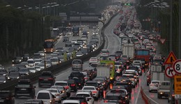 韓系汽車在泥潭中等待“救世主”