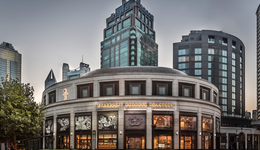 舒爾茨又復(fù)出了，任臨時(shí)CEO，星巴克要干什么？