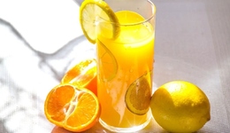 有品日報 | 馬香遠(yuǎn)/牛大吉獲融資；零跑汽車沖刺港交所；釘釘收購拍樂云；歐萊雅/Fenty Beauty或推出虛擬商品