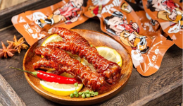 王小鹵到底是“鳳”還是“雞”？