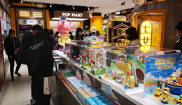 泡泡玛特吃了微信生态的螃蟹