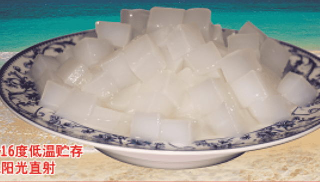 椰树恪守食品行业标准，坚持用贵的100%新鲜椰子水制作椰果