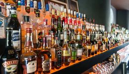 年轻人喝的酒，和上一代的人有何不同？