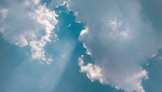 4月8日零时成都启动臭氧重污染天气黄色预警 限行时间不受影响