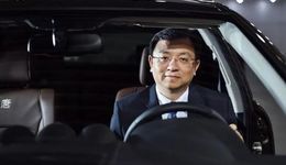 比亚迪断指停产燃油车：王传福解答了一道摇摆18年的选择题