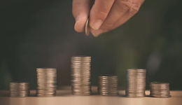 農(nóng)夫山泉成了鐘睒睒的“現(xiàn)金奶?！?？