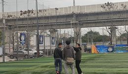 在体育大年里候场的“创业少年”