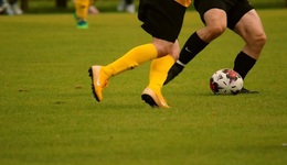 瑞幸最大的對(duì)手，是蜜雪冰城