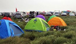 300亿露营经济“高烧”不退，掘金者们站在了岔路口