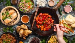 囤货“烧不热”预制菜