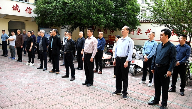 信阳市潢川县教体局机关开展防汛及综合应急救援队伍集结点验