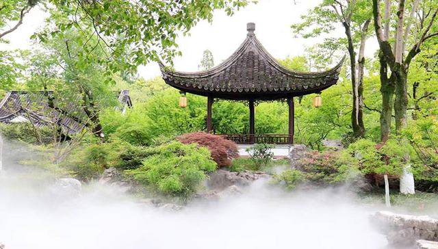 宛如仙境，月湖公园雾森景观提升景区颜值品质