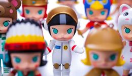 没有做优衣库限定盲盒的泡泡玛特，可能想走另一条路