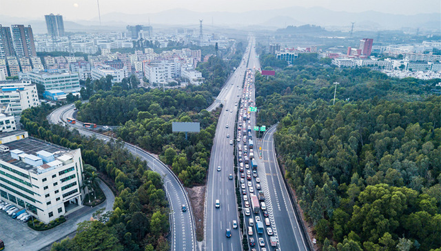 一站到南山，深圳宝安这个片区终于有地铁新盘了
