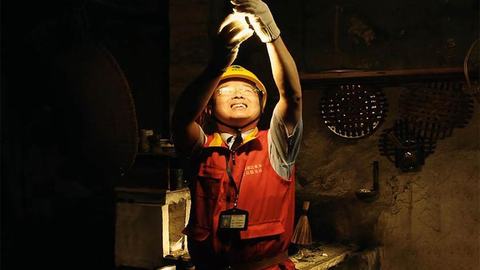 追寻光、成为光、散发光——“时代楷模”钱海军先进事迹引发热烈反响