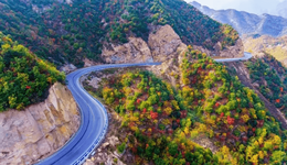 河南卢氏：“四塞之邑”四通八达 国省干道“畅安舒美”