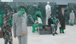 從LV試水到COACH常態(tài)化，奢侈品牌找到“直播新節(jié)奏”