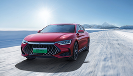 “黑4月”車市暴跌35%，比亞迪首次登頂，成最大贏家