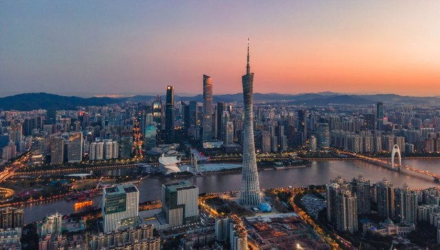 最新资讯 | 广州出台53条措施助力服务业领域恢复发展、广州黄埔长龙片旧村合作改造招标、海珠湾隧道工程建设迎来新进展