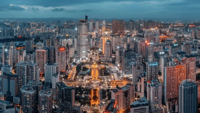 地段决定价值，青秀芯不可错过