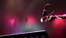 芒果超媒打怀旧牌，靠《浪姐3》能翻盘吗？