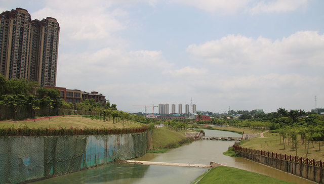 南宁良庆区拟售1宗面积282亩地块，需建设1所小学+1所幼儿园