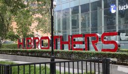 8家影视公司去年亏损25亿，2.1亿元借款难住华谊兄弟？