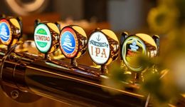 复星系41亿套现青岛啤酒，或专注白酒投资？