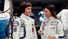 “女性就不能开F1吗？”