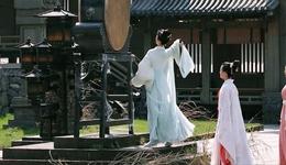 內(nèi)娛復(fù)興靠考古，國(guó)劇振興靠復(fù)古？