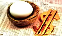 中低波動產(chǎn)品添?。夯旌瞎乐祫?chuàng)新債基破冰，基金公司擠破頭申報