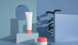 不存在純天然化妝品