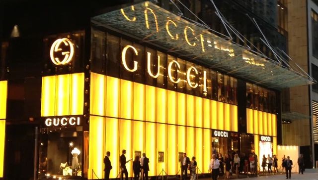 开云集团,营收,股价,品牌溢价