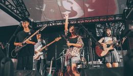 制“噪”沙区，重庆万科X重庆大学城规建筑学院毕业季暨万科清水甲第猛犸音乐节震撼落幕