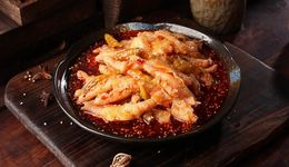酒香出巷新故事，原產(chǎn)地美食如何破圈？